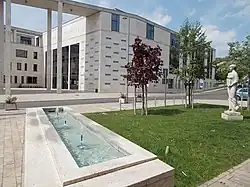 Hôtel de ville.