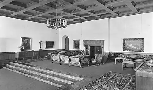 Grand salon.
