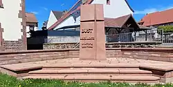 Monument aux morts.