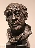 Buste de John Betjeman par Angela Conner