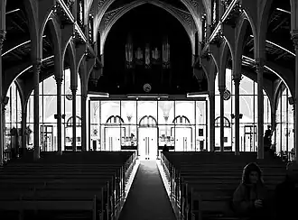 Intérieur.