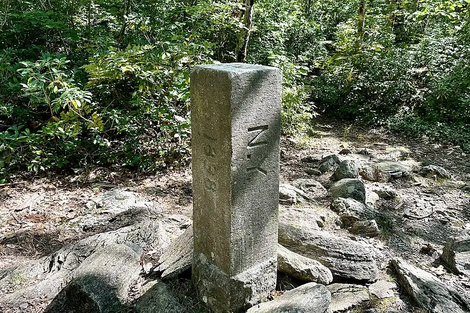 Marqueur tripoint CT–MA–NY