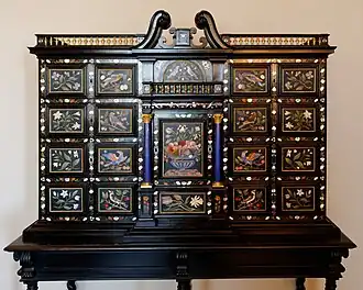 Cabinet secrétaire dans la salle d'Hercule (Sala di Ercole)