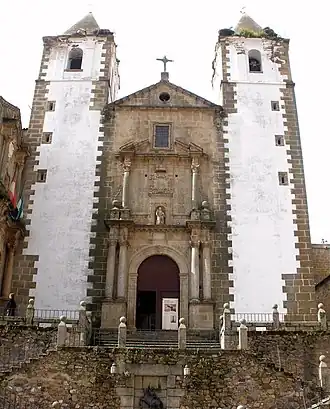 L'église Saint-François-Xavier.