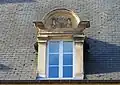 Une lucarne de la maison.