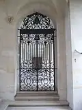 Grille de l'escalier.