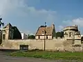 Depuis la rue Basse.