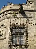 Détail de la tour depuis la rue Basse en 2008.