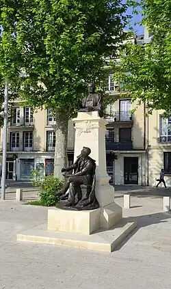 Monument à Demolombe en 2024
