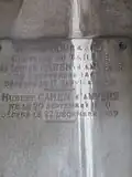 Plaque de la comtesse Gourgaud du Taillis née Cahen d'Anvers (1869-1929) et d'Hubert Cahen d'Anvers (1880-1959).