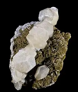 Calcite et sidérite Peyrebrune Tarn (11&nbsp;×&nbsp;7&nbsp;cm)