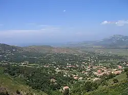 Photo prise du GR20 en mai 2005.