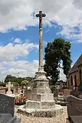 Calvaire, au cimetière.