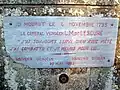 Plaque commémorative apposée au calvaire des Besnardières.