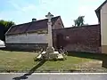 Calvaire à proximité de l'église.