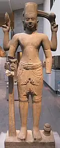 Vishnou. Style de Kulen, Prasat Rup Arak v. 800-875. H. 142 cm. Musée Guimet