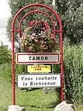 Entrée de l'agglomération.