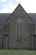 L'église Sainte-Marie-Madeleine : vue extérieure partielle.