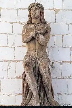 Christ de PitiéChême sculpté XIXe&nbsp;siècle.