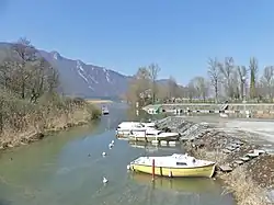 Port des 4 Chemins.