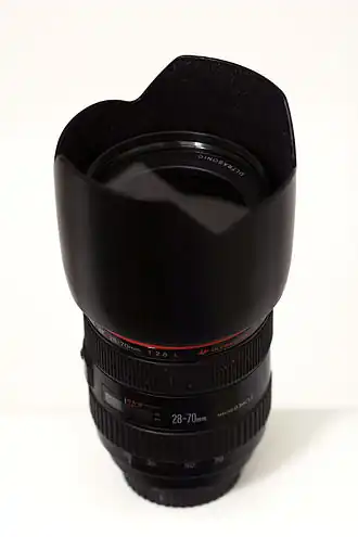 Image illustrative de l’article Canon EF 28-70mm
