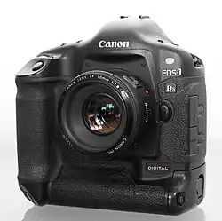 Description de l'image Canon EOS 1Ds with EF 50mm II.jpg.