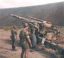 Obusier « Modèle 50 » de 155 mm de l'armée française.