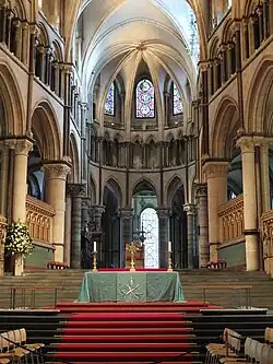 Chœur de la cathédrale de Canterbury reconstruit par Guillaume de Sens et Guillaume l'Anglais (1174-1184).