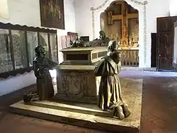 Cénotaphe du père Serra.