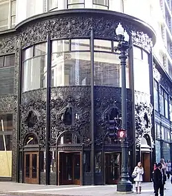 Carson, Pirie, Scott and Company Building, Chicago, entrée.