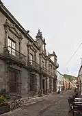 Casa Salazar.