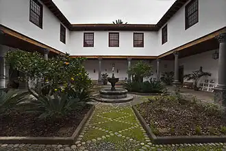 Cour de la Casa Salazar.
