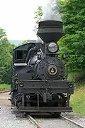 Shay no&nbsp;4 du Cass Scenic Railroad. On remarque immédiatement le désaxement de la chaudière.