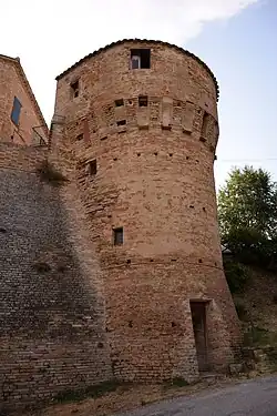 La tour-prison