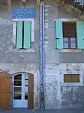 Échelle des crues de la Garonne sur la façade de la maison éclusière no&nbsp;53