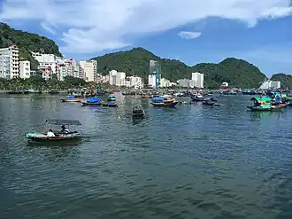 Cát Bà (ville)