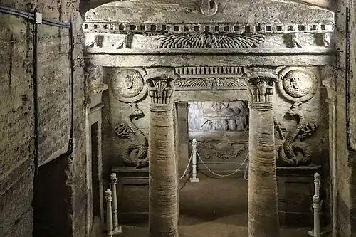 Entrée de la chambre funéraire principale.