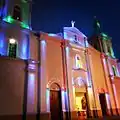 La cathédrale de nuit.