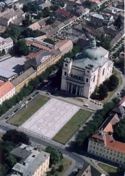 La cathédrale néo-classique de Vác