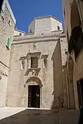 Porte d'entrée (partie basse du plan)