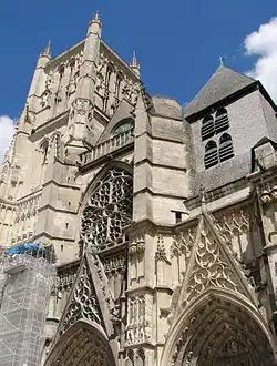 Façade occidentale de la cathédrale de Meaux.