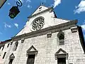 Façade de la cathédrale Saint-Pierre d'Annecy