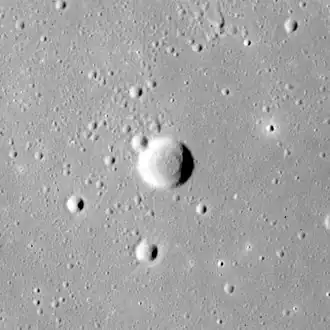 Image illustrative de l'article Caventou (cratère)