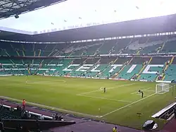 Vue intérieure d'un stade vide