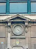Horloge située à l'extérieur