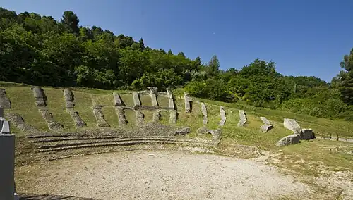 Le théâtre romain d'Ascoli Piceno en 2015.