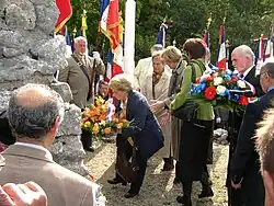 Cérémonie à la stèle de Valmy.