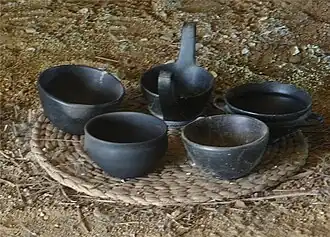Objets en métal.