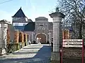 L'ancien château de Gossoncourt devenu maison de retraite.