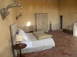 Une chambre.